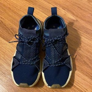 blue adidas shoes great condition size 7